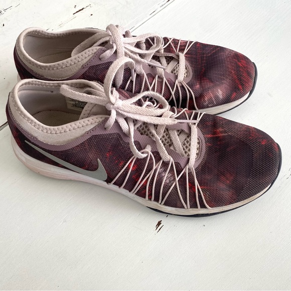 NIKE Training Dual Fushion Hit Sneakers - size 8.5 - Picture 7 of 10